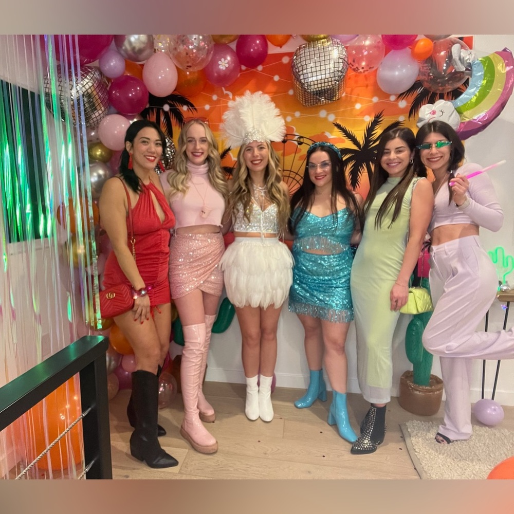 Bachelorette Outfit ✨ Festival, Hen Party, or Flappers Theme - Picture 6 of 6